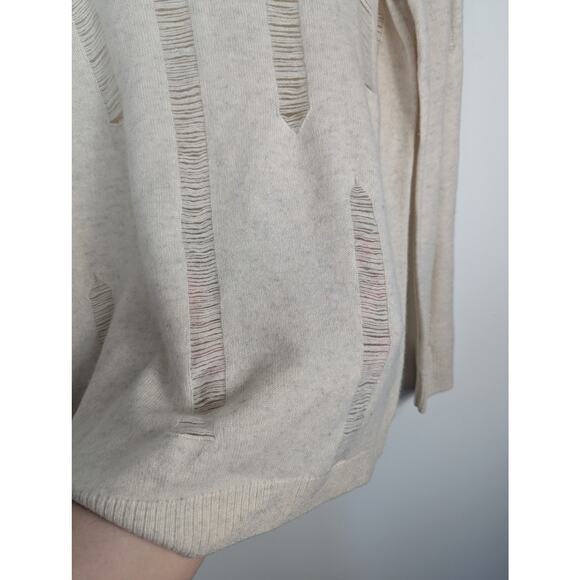 NWT Aqua Cashmere Distressed Crewneck Sweater in Ash - Picture 3 of 6